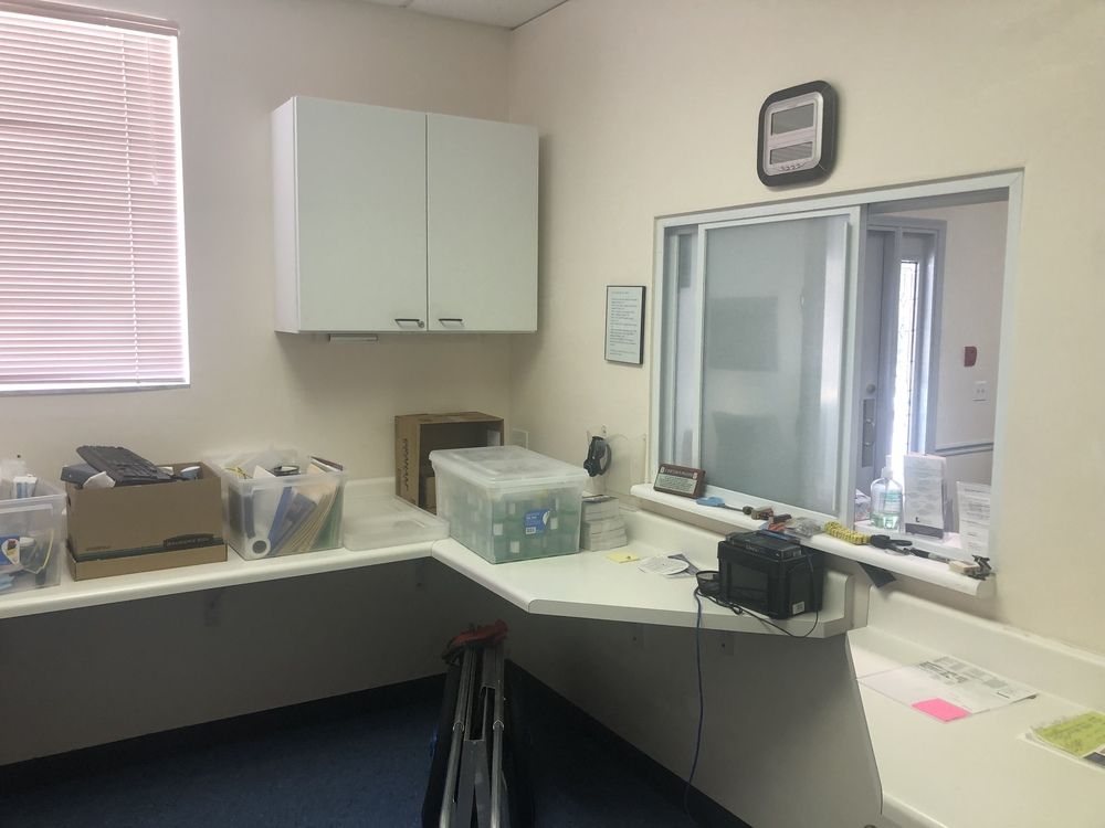 Orange Park Dental Office For Lease: 2045 Professional Center Dr, Orange Park, FL 32073